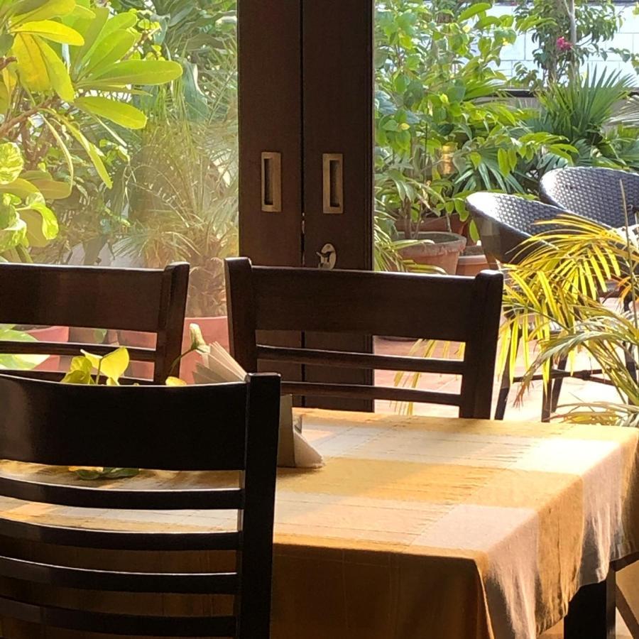 The Neem Bed & Breakfast New Delhi Exterior foto