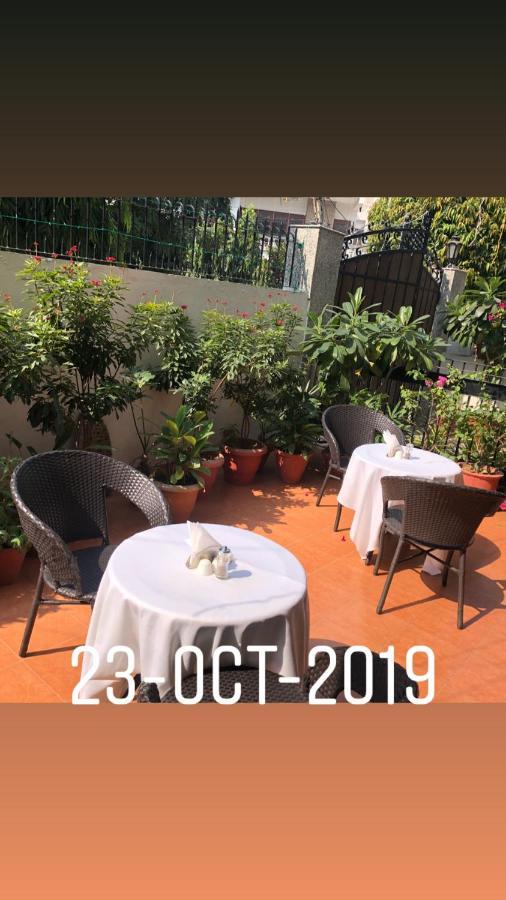 The Neem Bed & Breakfast New Delhi Exterior foto