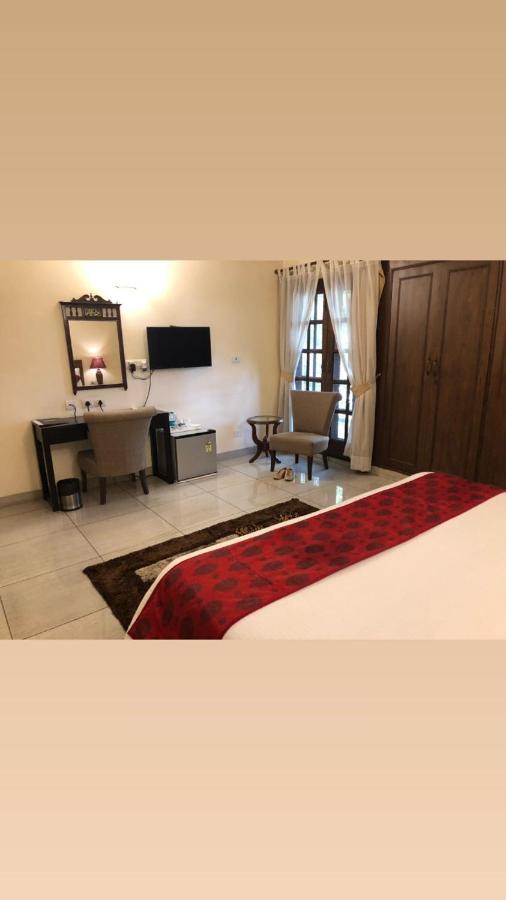The Neem Bed & Breakfast New Delhi Exterior foto