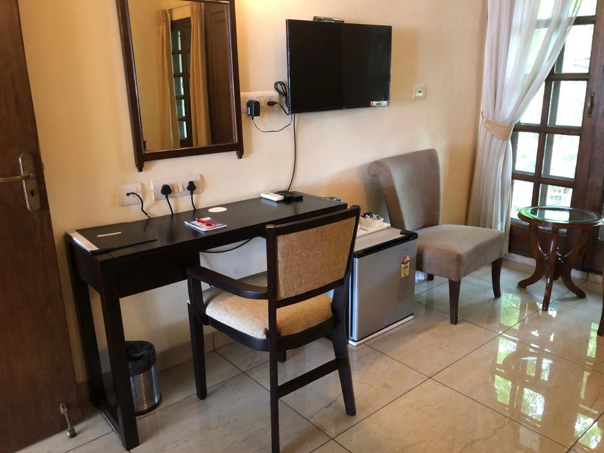 The Neem Bed & Breakfast New Delhi Exterior foto